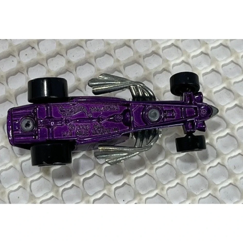 2002 HOTWHEELS 1/4 MILE COUPE PURPLE 1:64 DIECAST 3
